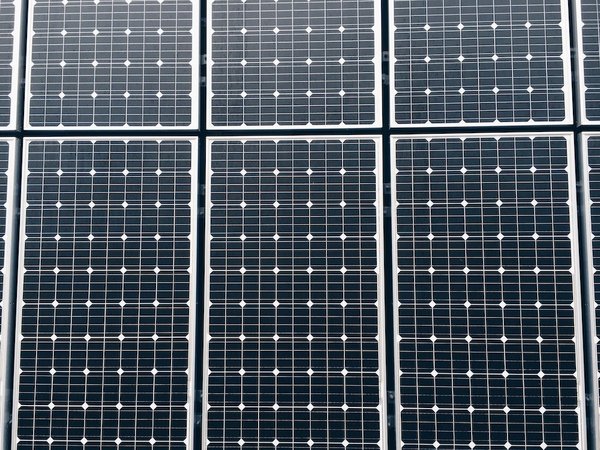 Astuces pour nettoyer un panneau solaire ?